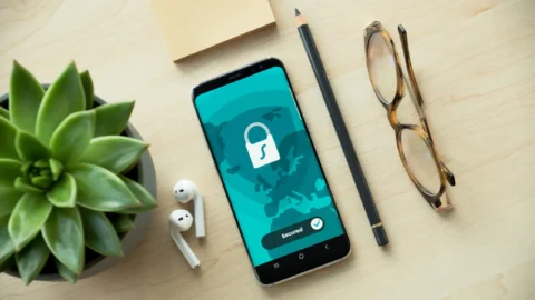 Data Privacy & Security in E-trade: Protecting Your Information